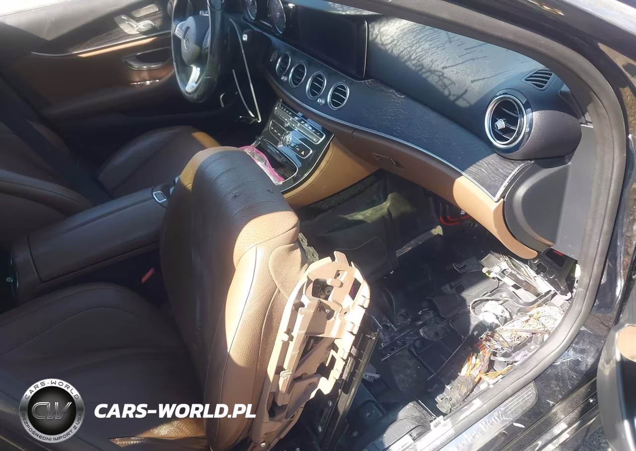 2017 Mercedes-Benz E 300 4Matic VIN:WDDZF4KB1HA095207 - 5