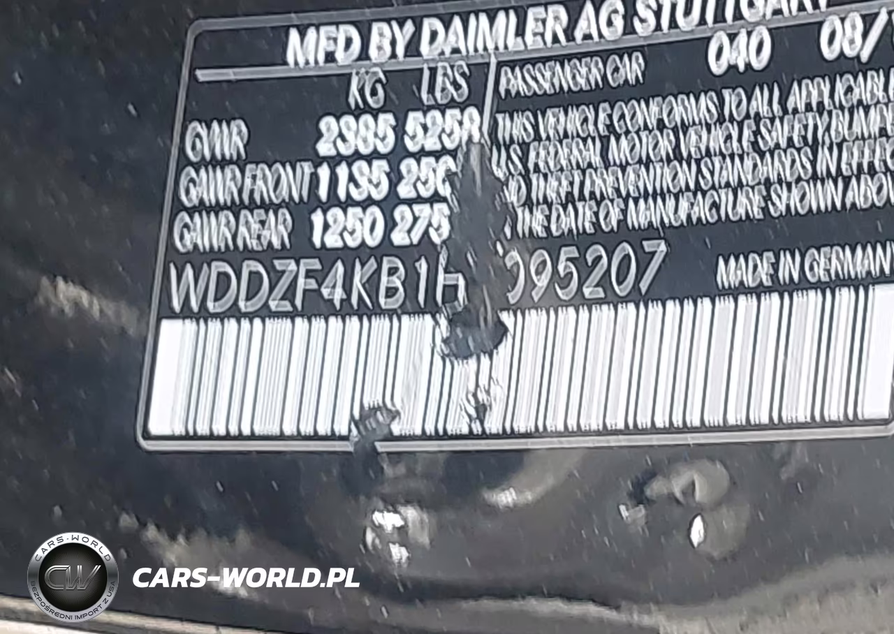 2017 Mercedes-Benz E 300 4Matic VIN:WDDZF4KB1HA095207 - 9