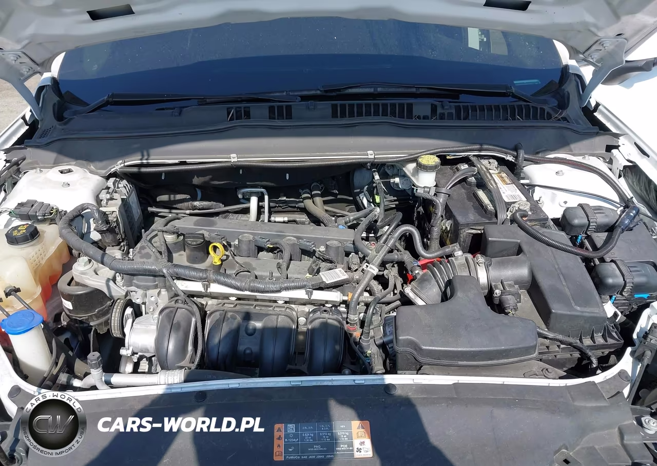 2019 Ford Fusion S VIN:3FA6P0G79KR184033 - 10
