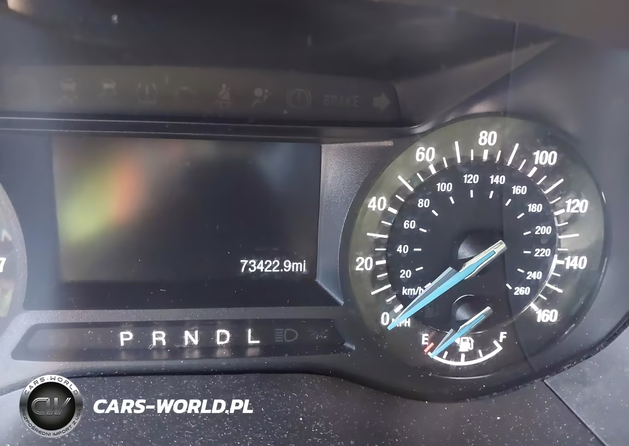 2019 Ford Fusion S VIN:3FA6P0G79KR184033 - 16
