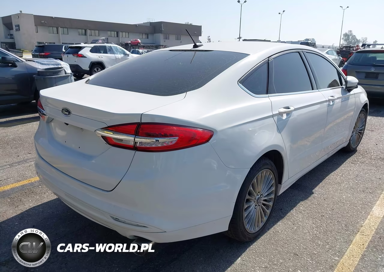 2019 Ford Fusion S VIN:3FA6P0G79KR184033 - 4