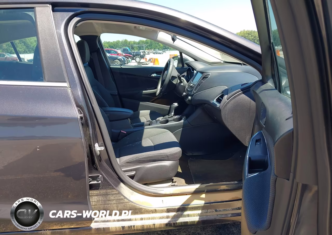 2017 Chevrolet Cruze Lt Auto VIN:1G1BE5SM5H7243600 - 5