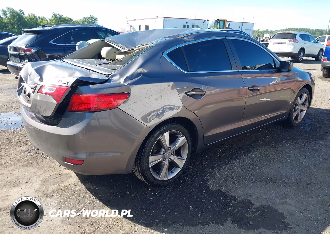 2013 Acura Ilx 2.0L VIN:19VDE1F74DE008735 - 4