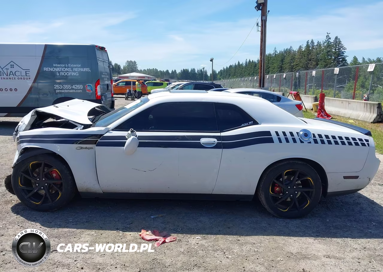 2014 Dodge Challenger R-T Classic VIN:2C3CDYBT0EH298886 - 15