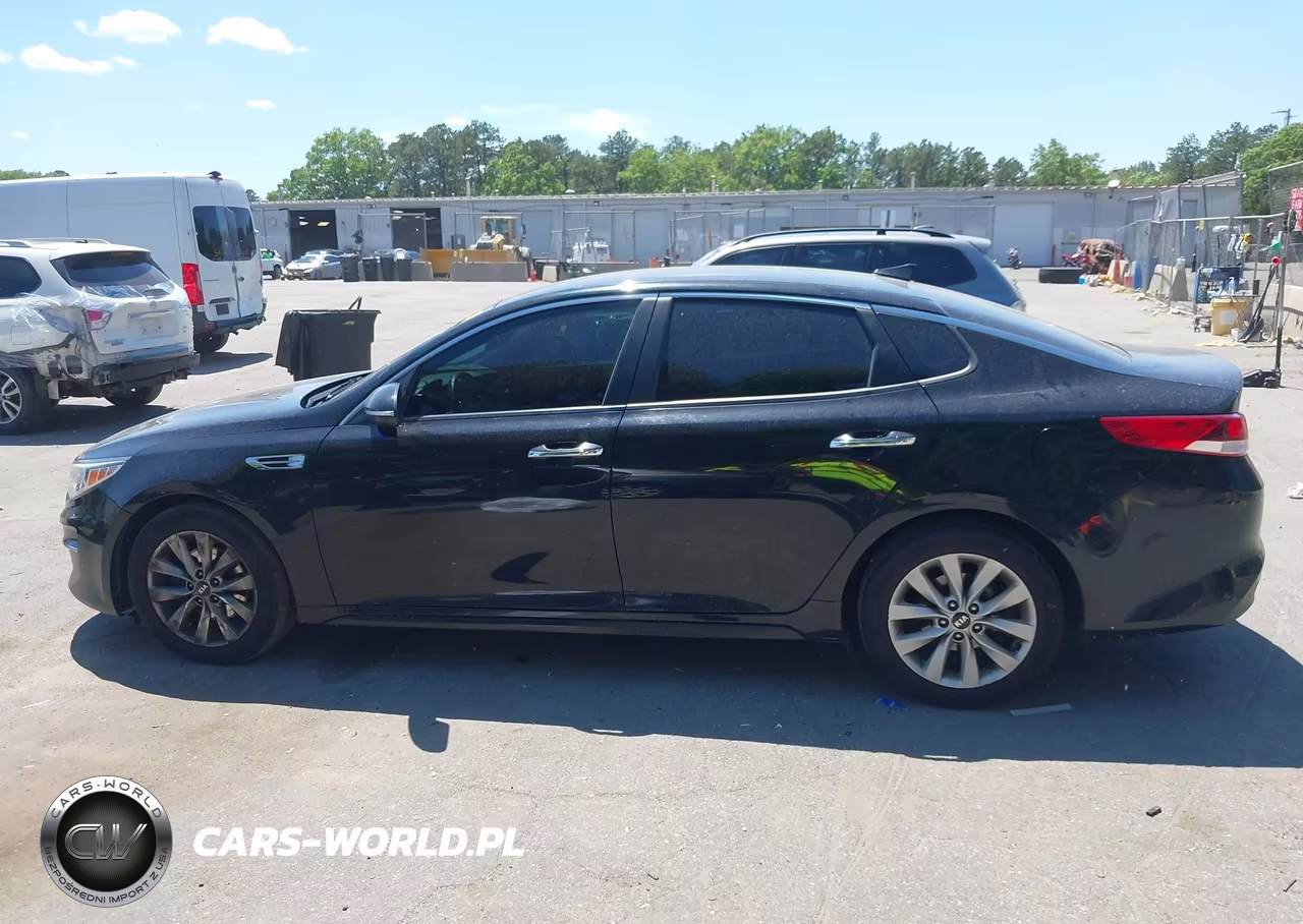 2016 Kia Optima Lx VIN:5XXGT4L32GG082826 - 14