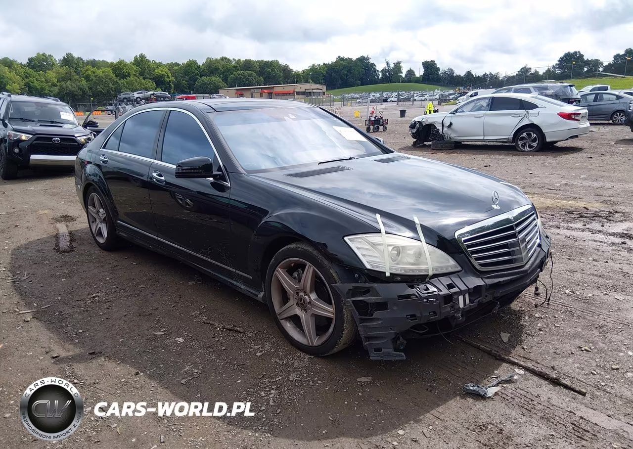2011 Mercedes-Benz S 550