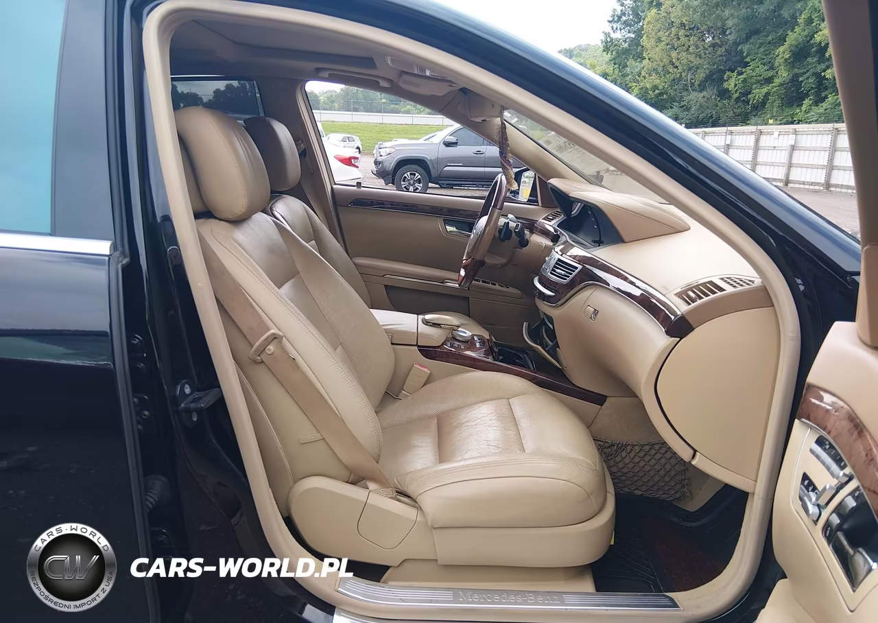 2011 Mercedes-Benz S 550 VIN:WDDNG7BB6BA407266 - 5