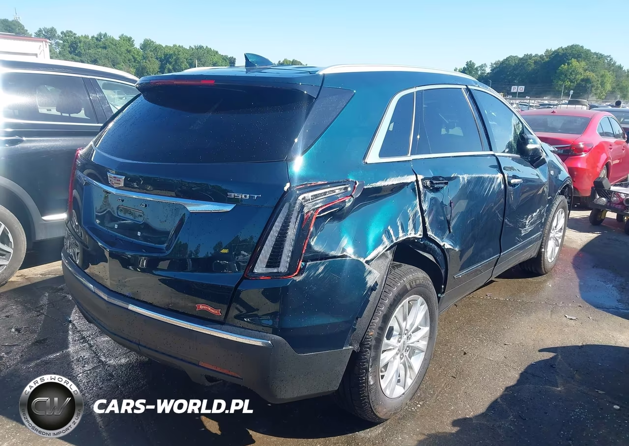2025 Cadillac Xt5 Fwd Luxury VIN:1GYKNAR4XSZ156092 - 4