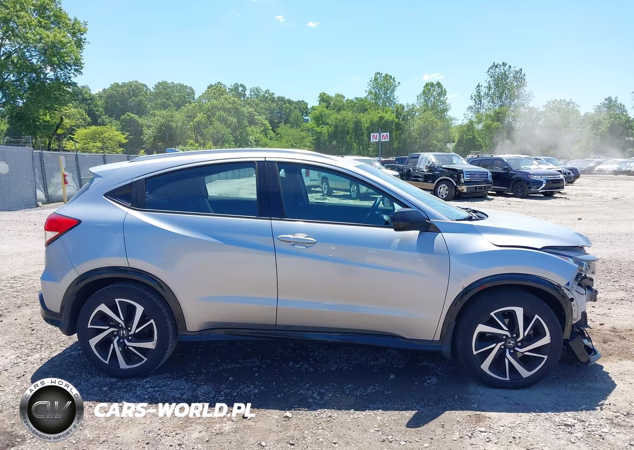 2019 Honda Hr-V Sport VIN:3CZRU6H19KG734401 - 14