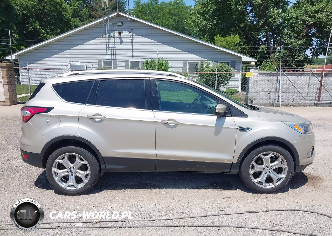 2017 Ford Escape Titanium VIN:1FMCU0JD5HUC94112 - 13