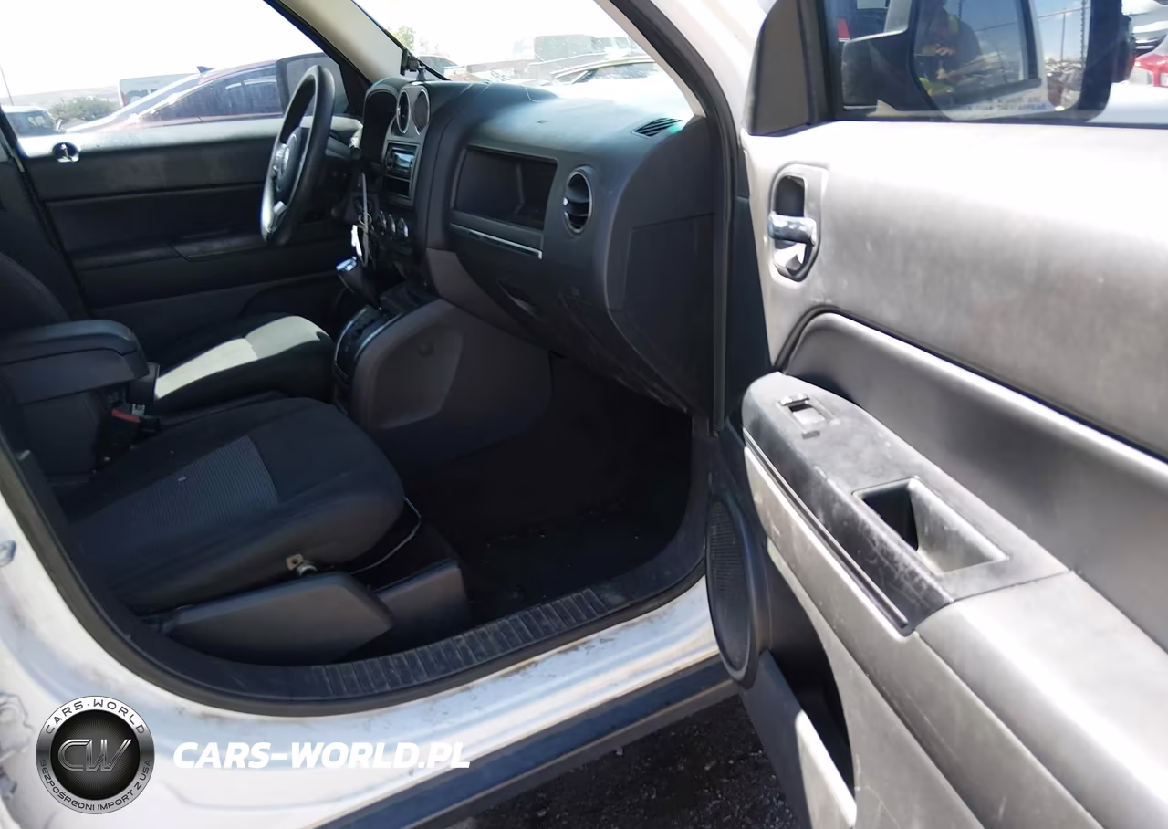 2014 Jeep Patriot Sport VIN:1C4NJRBB7ED717002 - 5