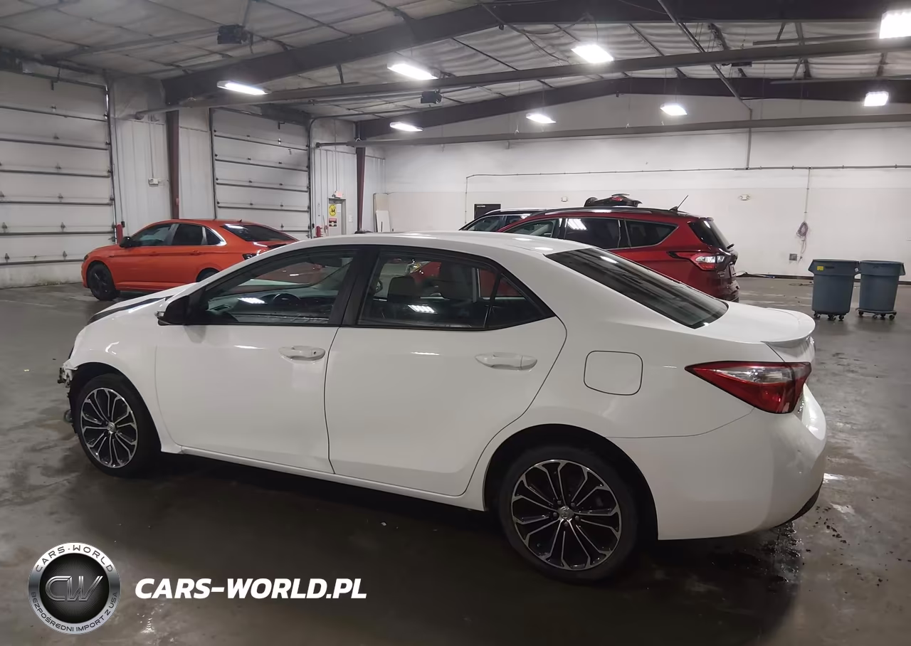 2016 Toyota Corolla S Plus VIN:5YFBURHE5GP429250 - 15