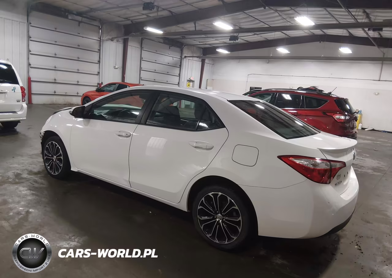 2016 Toyota Corolla S Plus VIN:5YFBURHE5GP429250 - 3