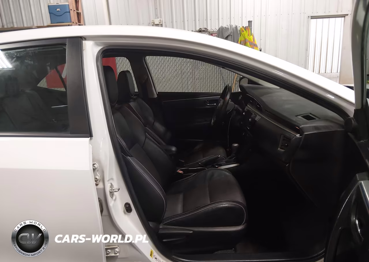 2016 Toyota Corolla S Plus VIN:5YFBURHE5GP429250 - 5