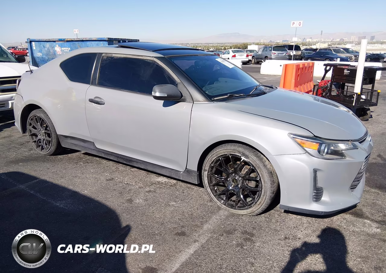 2016 Scion Tc – zdjęcie 1 z 17