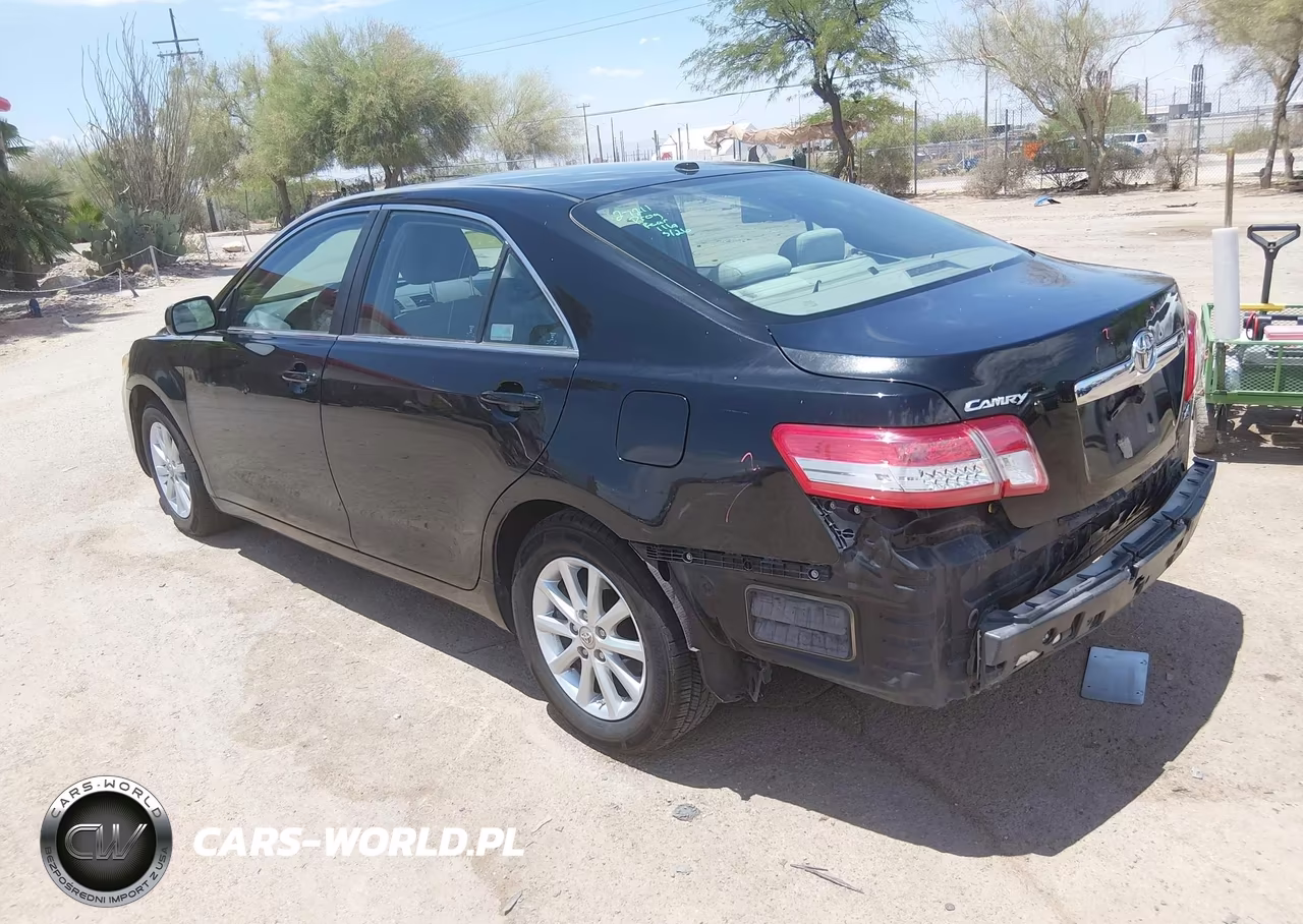 2011 Toyota Camry Xle VIN:4T1BF3EK6BU145974 - 3