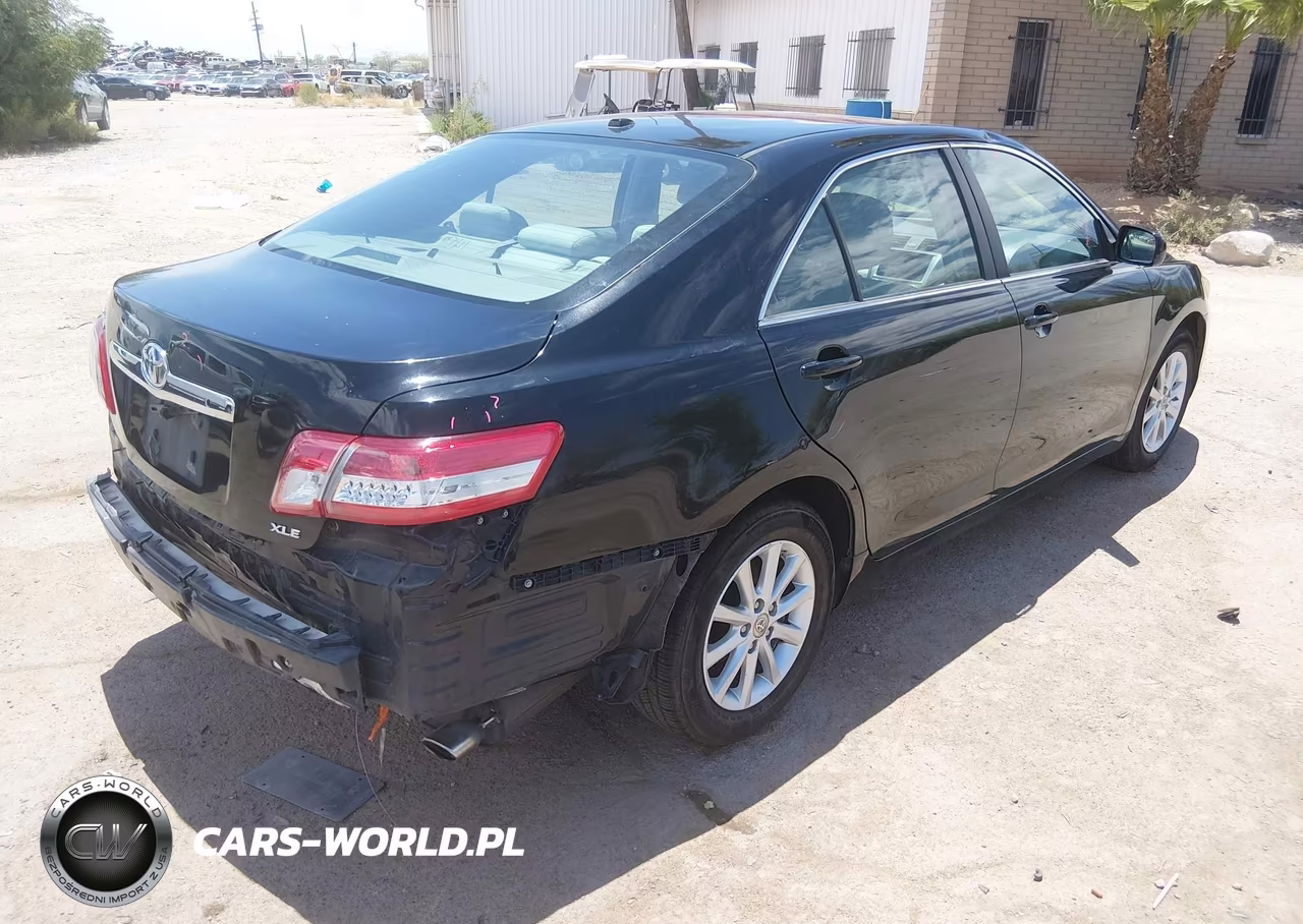 2011 Toyota Camry Xle VIN:4T1BF3EK6BU145974 - 4