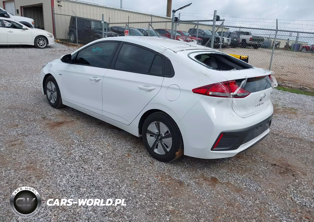 2020 Hyundai Ioniq Hybrid Blue VIN:KMHC65LC6LU231895 - 3