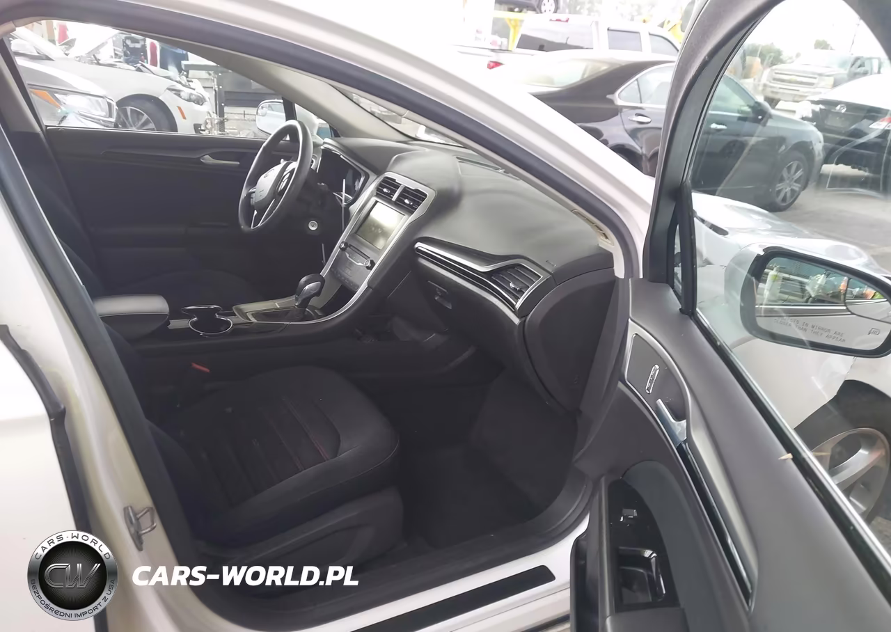 2014 Ford Fusion Se VIN:3FA6P0H7XER185503 - 5