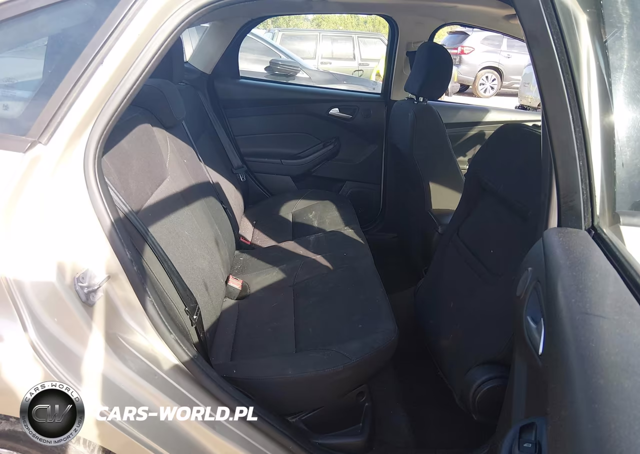 FORD FOCUS SEL VIN:1FADP3H21HL223152 - 8