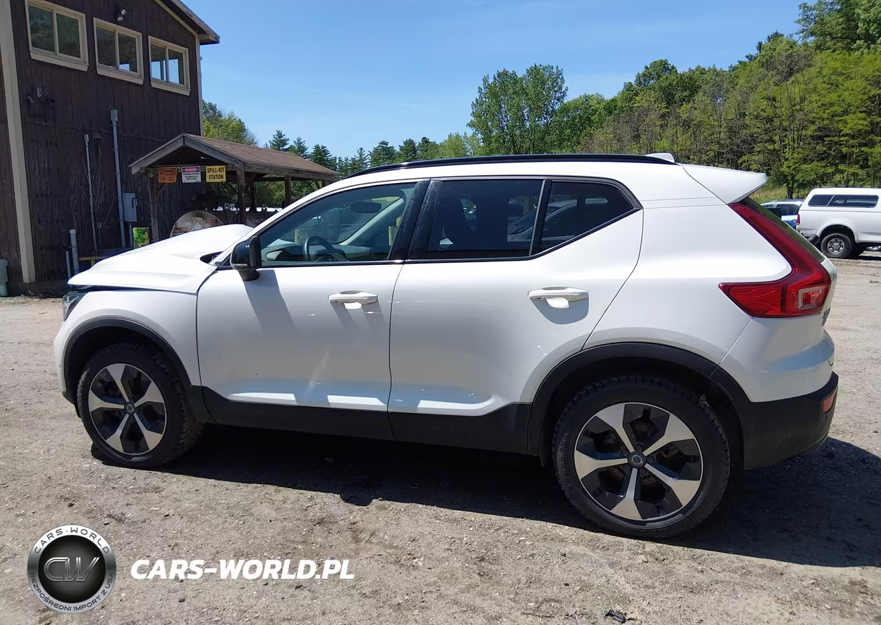 2024 Volvo Xc40 B5 Plus Dark Theme VIN:YV4L12UL7R2332803 - 14