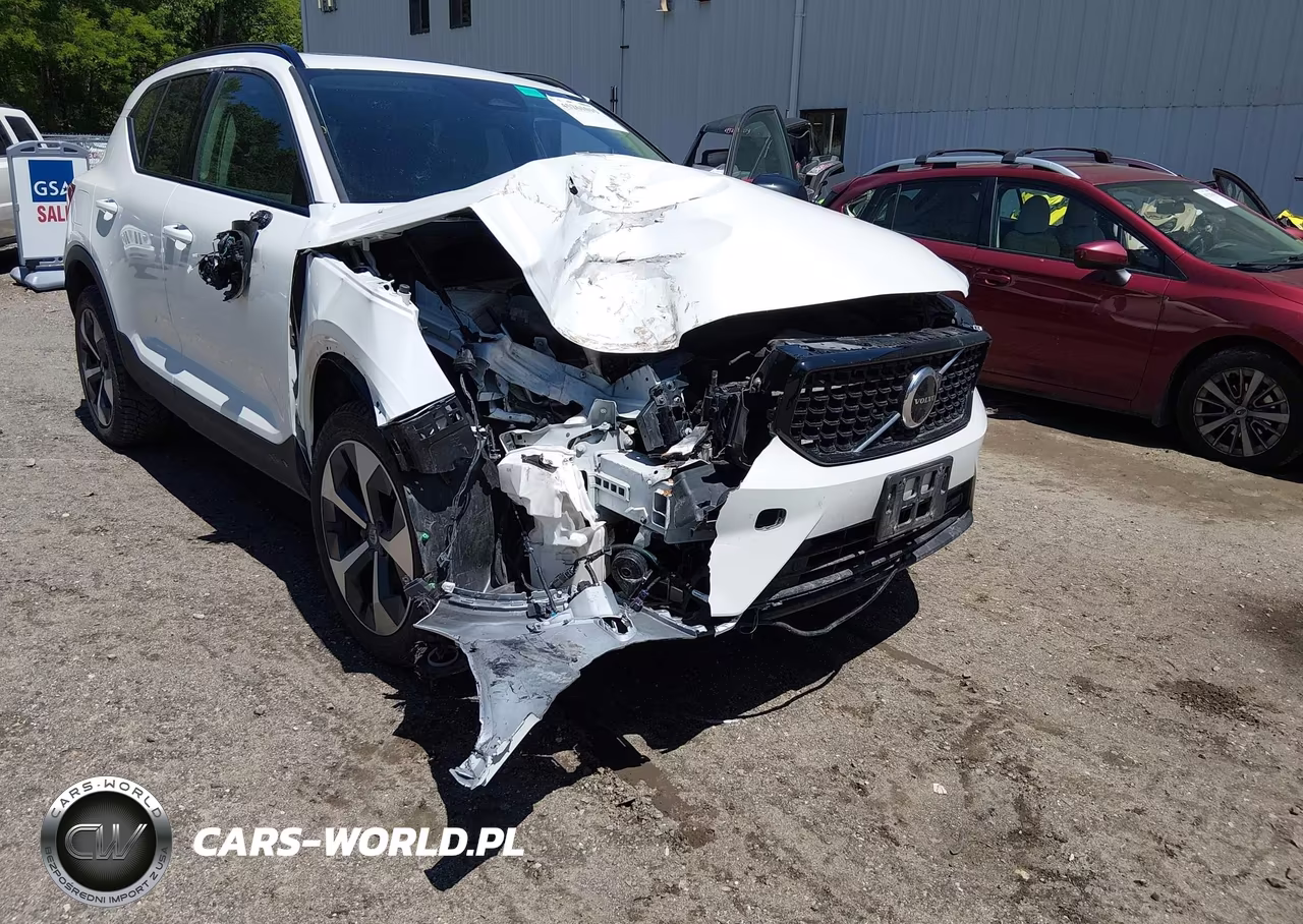 2024 Volvo Xc40 B5 Plus Dark Theme VIN:YV4L12UL7R2332803 - 6