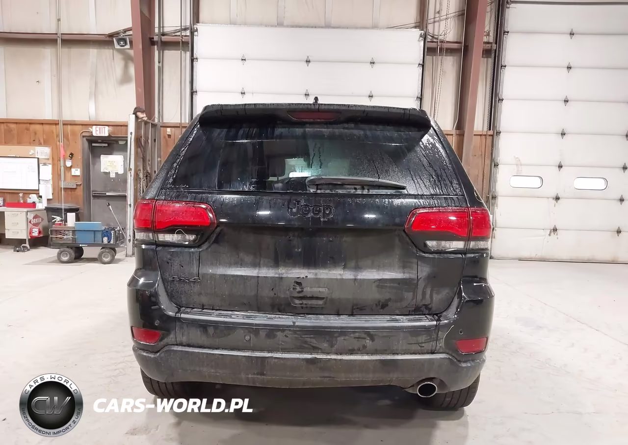 2020 Jeep Grand Cherokee Altitude 4X4 VIN:1C4RJFAG0LC293453 - 16