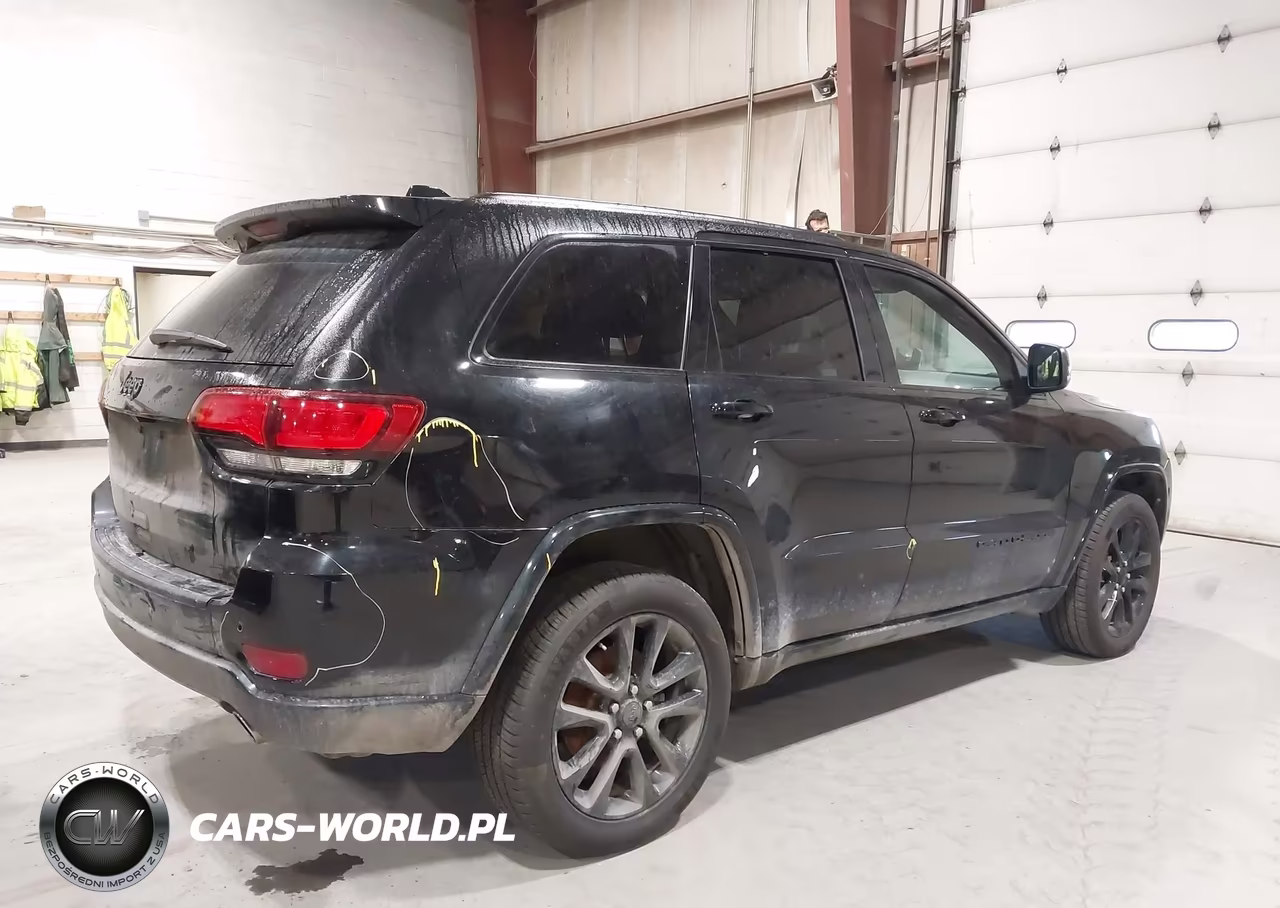 2020 Jeep Grand Cherokee Altitude 4X4 VIN:1C4RJFAG0LC293453 - 4