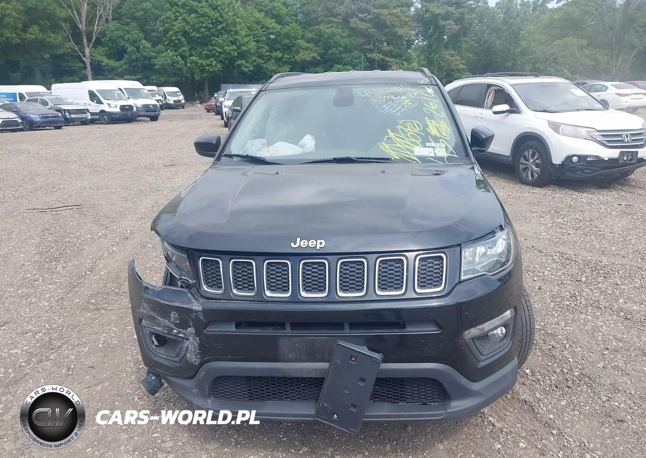 2018 Jeep Compass Latitude 4X4 VIN:3C4NJDBB5JT434587 - 12