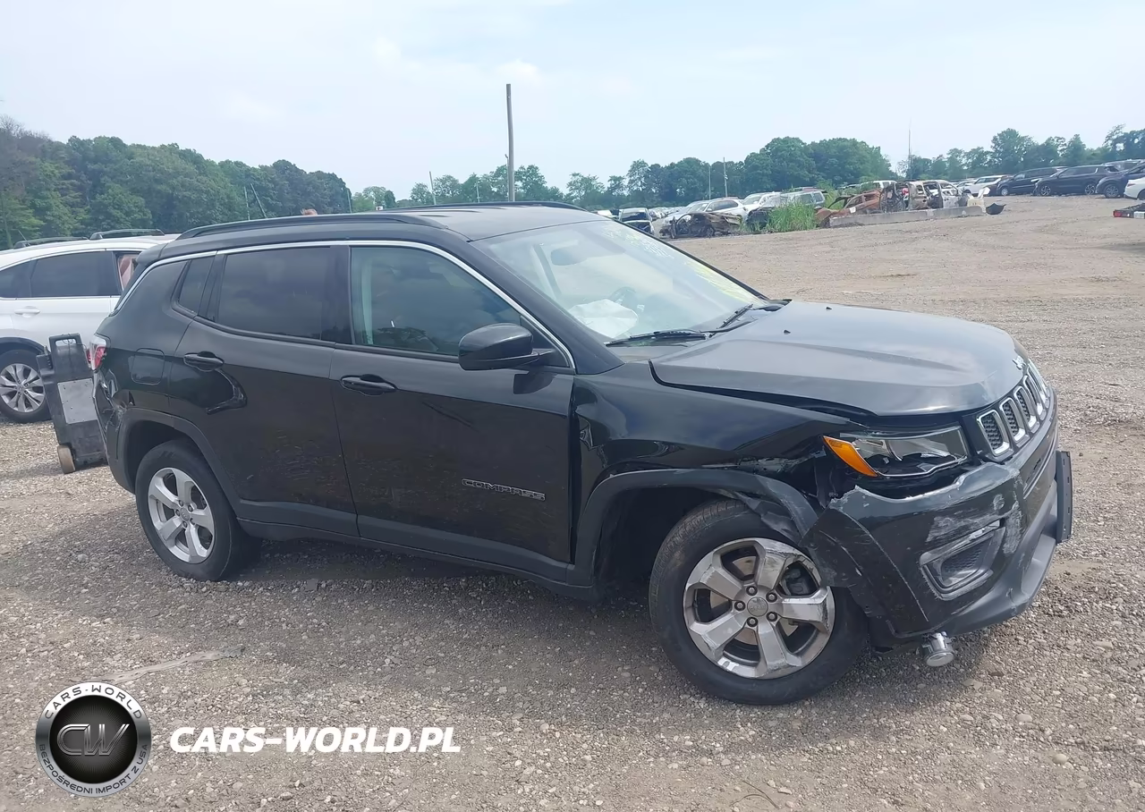 2018 Jeep Compass Latitude 4X4 VIN:3C4NJDBB5JT434587 - 13