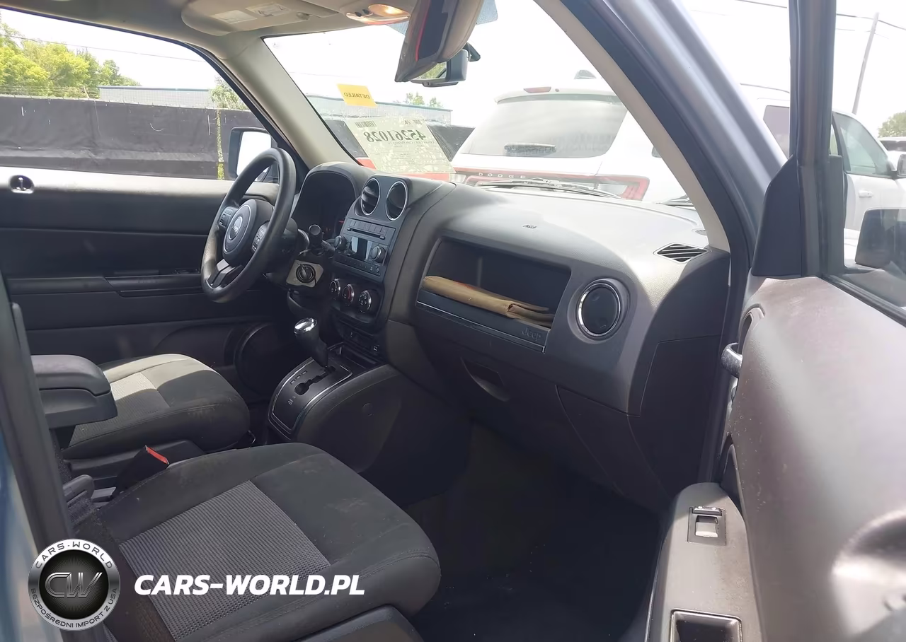 2013 Jeep Patriot Sport VIN:1C4NJPBB2DD250588 - 5