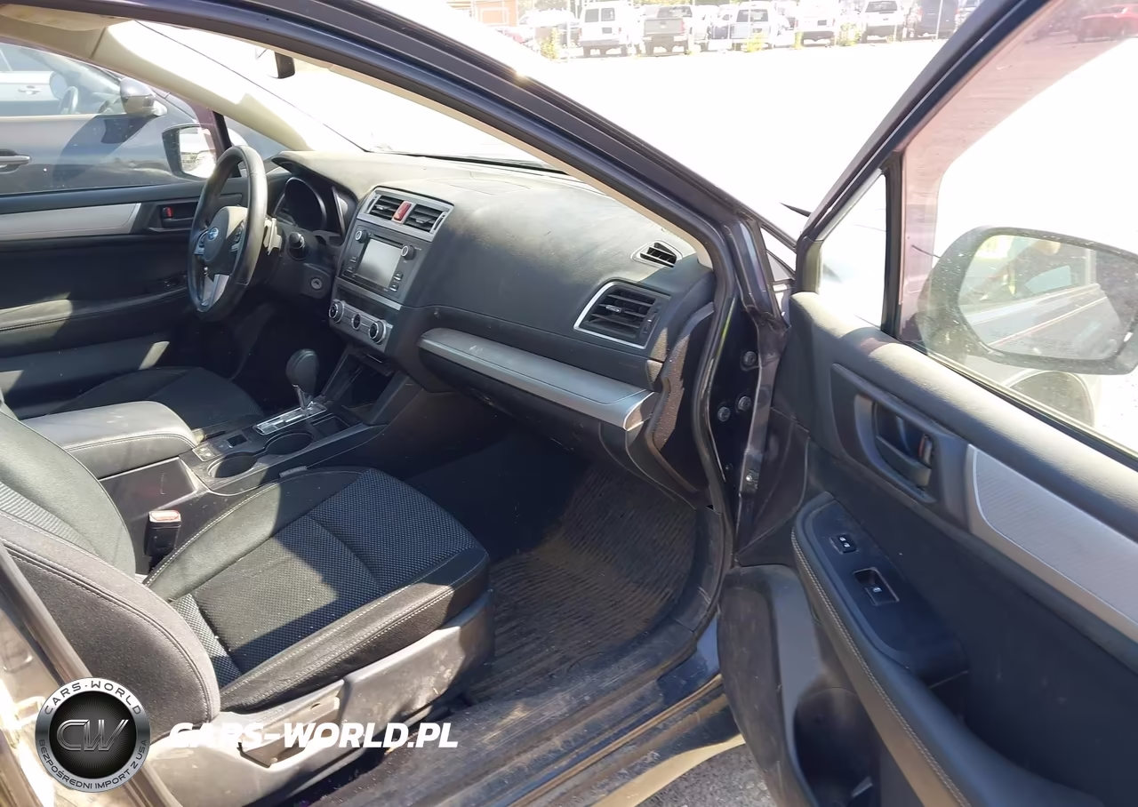 2017 Subaru Outback 2.5I VIN:4S4BSAAC2H3345263 - 5