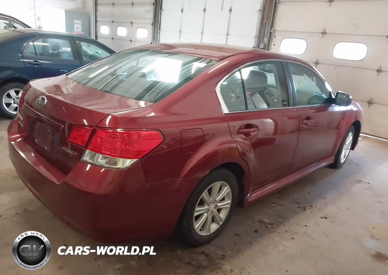 2010 Subaru Legacy 2.5I Premium VIN:4S3BMCG62A3235377 - 4