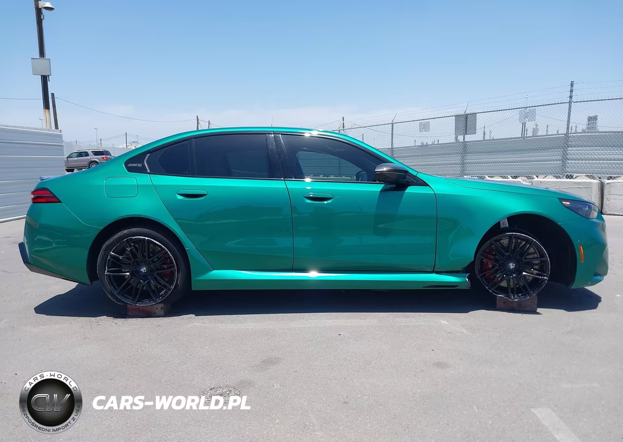 2026 BMW M5 VIN:WBS83FK08TCW51768 - 16