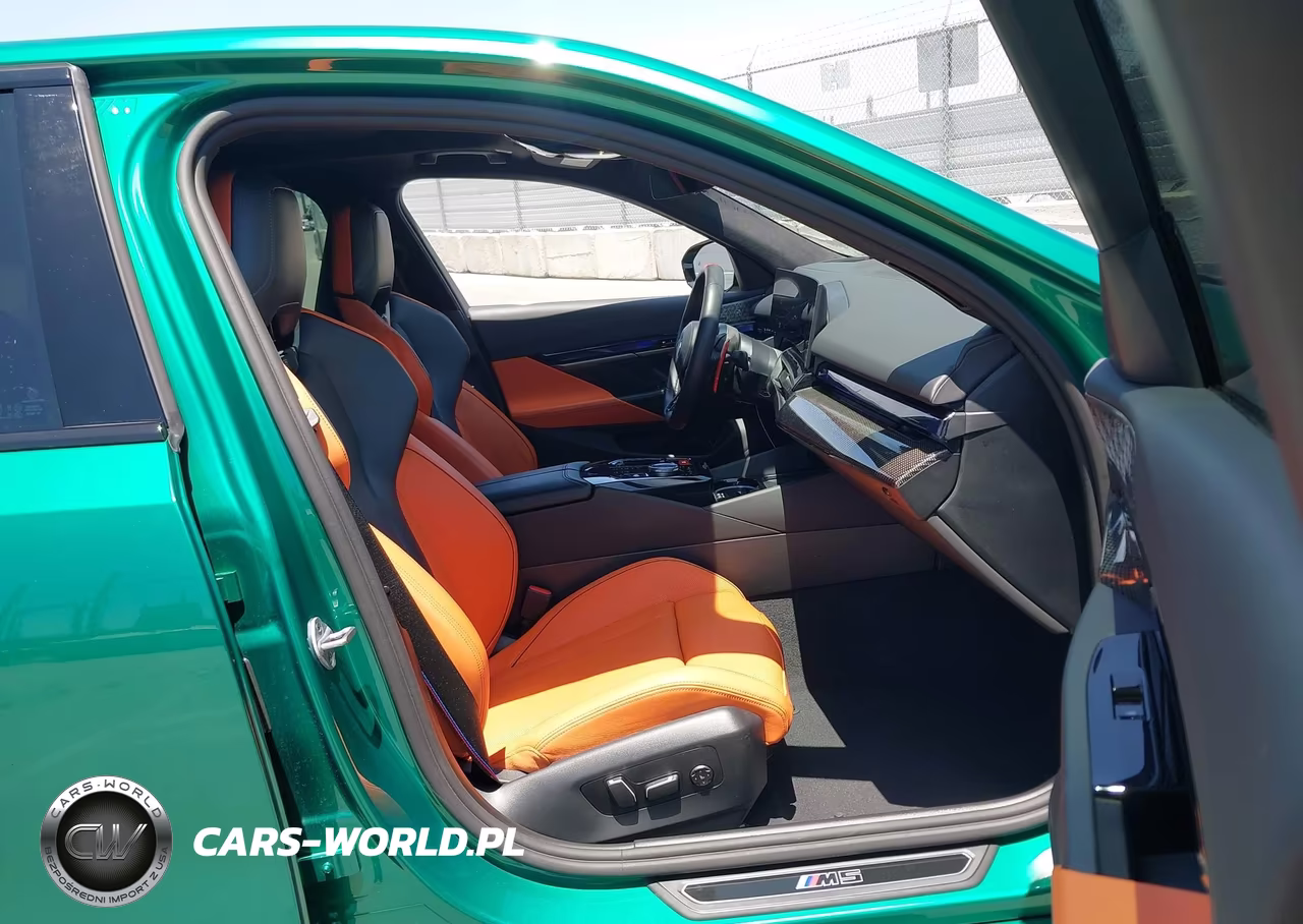 2026 BMW M5 VIN:WBS83FK08TCW51768 - 5
