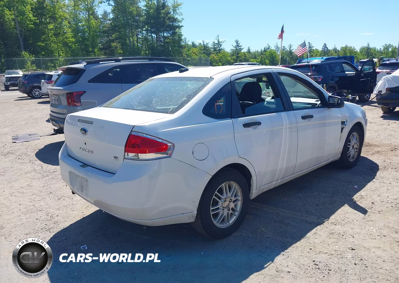 2008 Ford Focus Se-Ses VIN:1FAHP35NX8W259694 - 4