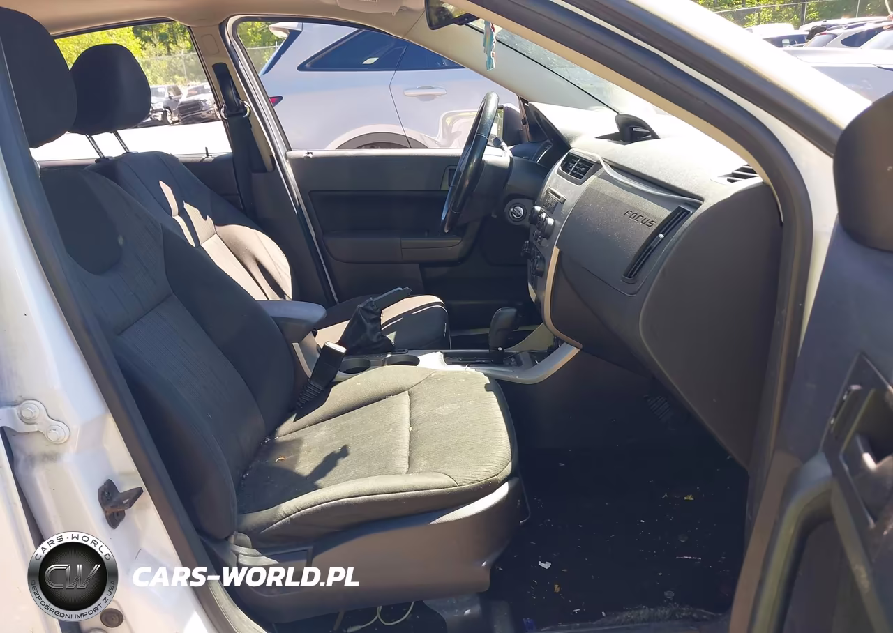 2008 Ford Focus Se-Ses VIN:1FAHP35NX8W259694 - 5
