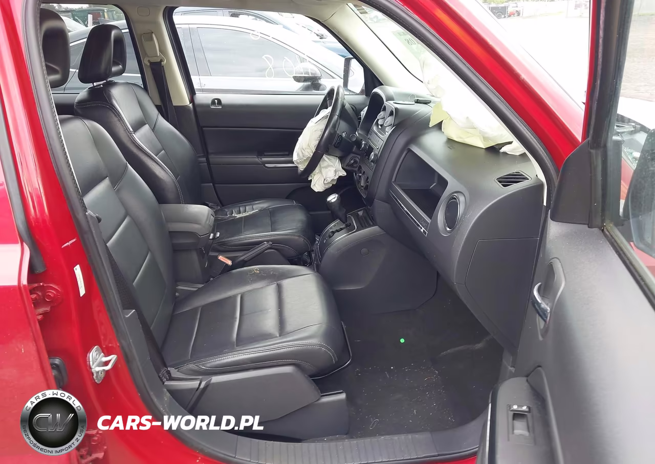 2009 Jeep Patriot Limited VIN:1J4FF48BX9D201362 - 5
