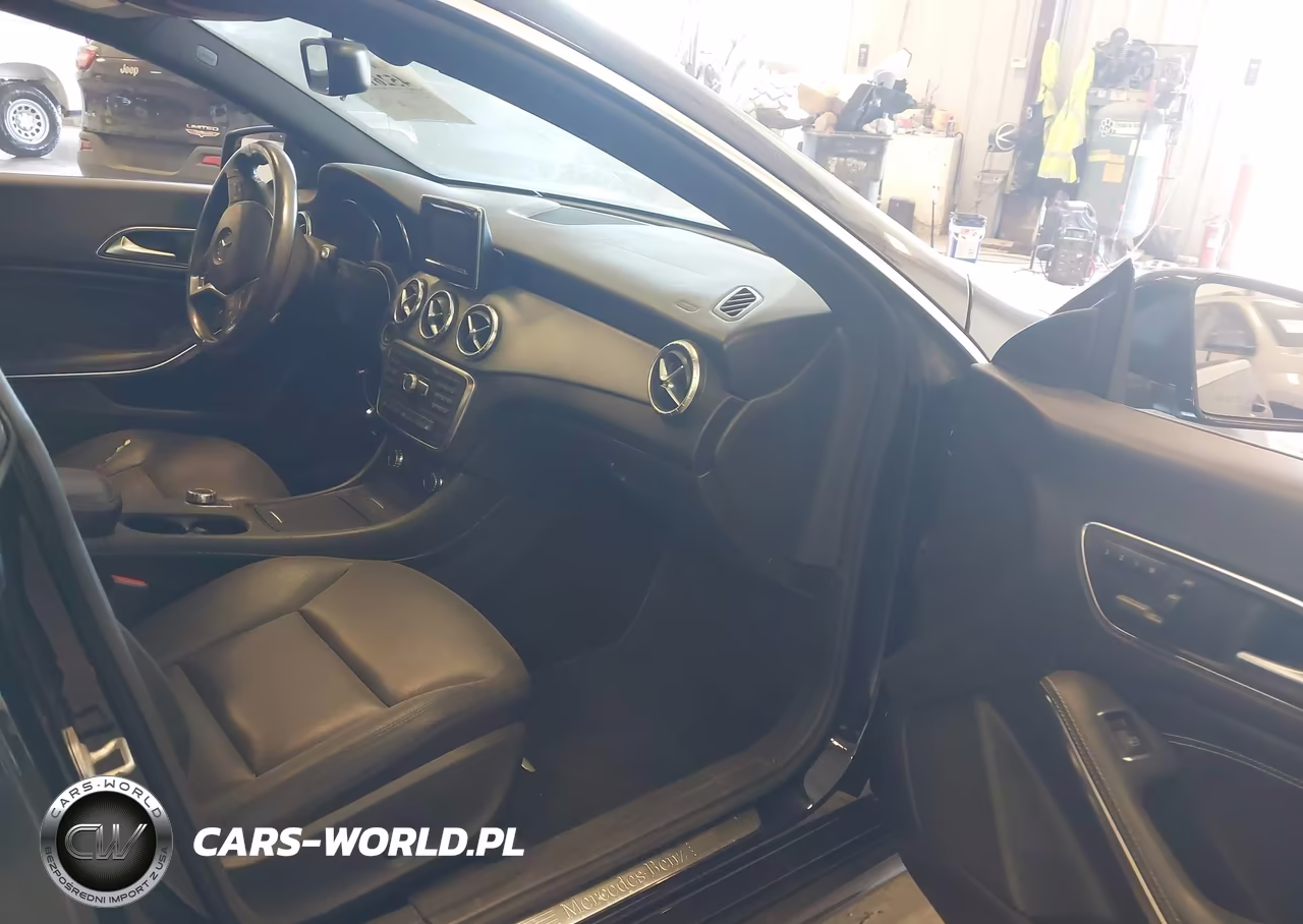 2014 Mercedes-Benz Cla 250 VIN:WDDSJ4EB7EN041104 - 5