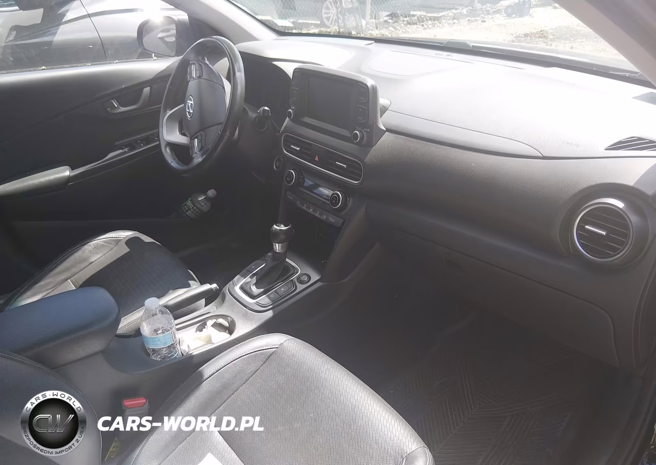 2018 Hyundai Kona Limited VIN:KM8K3CA51JU100643 - 5
