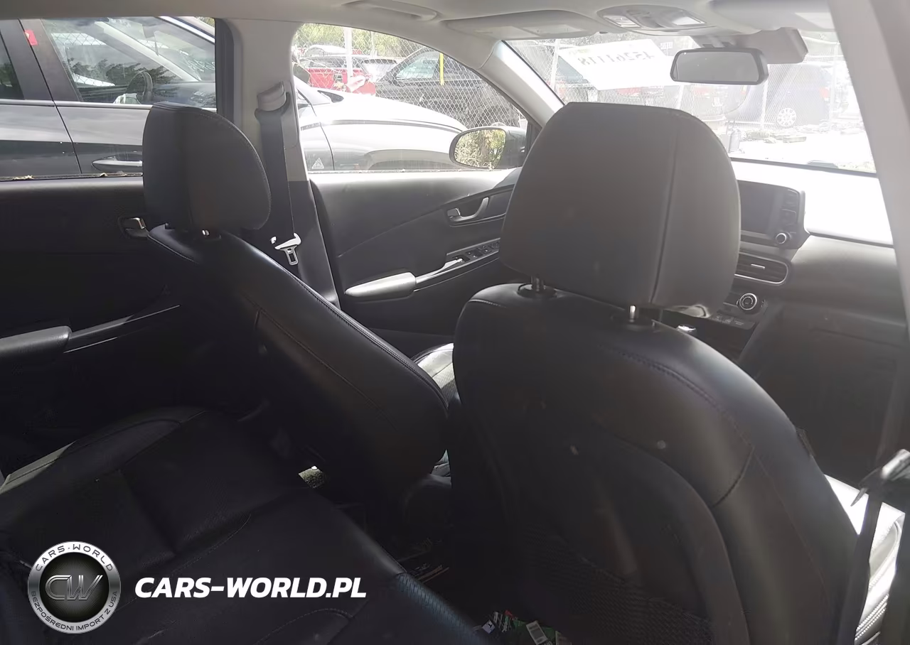 2018 Hyundai Kona Limited VIN:KM8K3CA51JU100643 - 8
