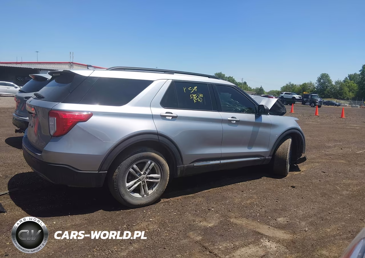 2021 Ford Explorer Xlt VIN:1FMSK8DHXMGA89084 - 14
