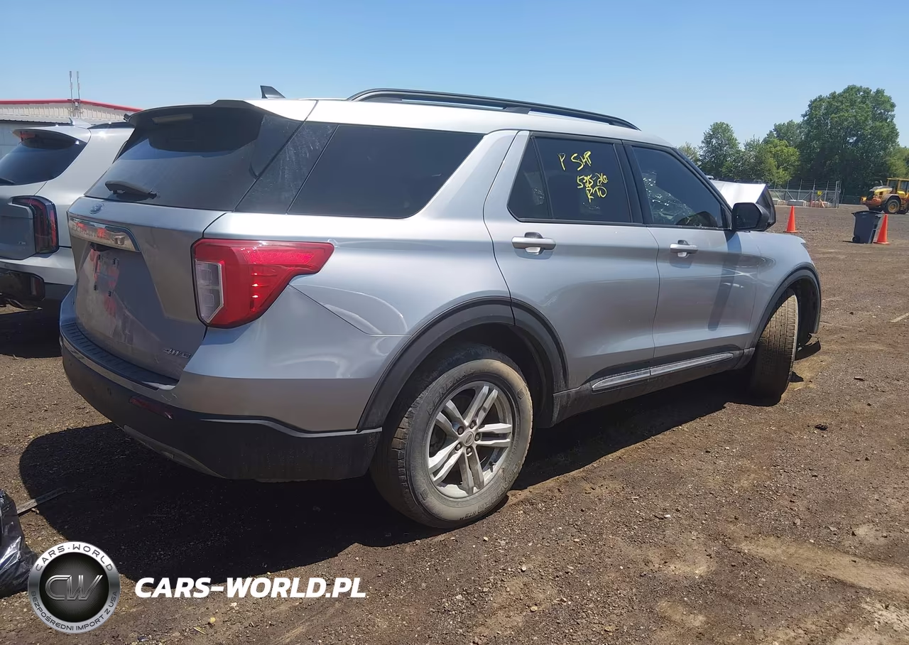2021 Ford Explorer Xlt VIN:1FMSK8DHXMGA89084 - 4