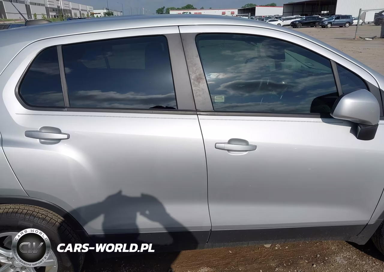 2020 Chevrolet Trax Fwd Ls VIN:3GNCJKSBXLL137336 - 13