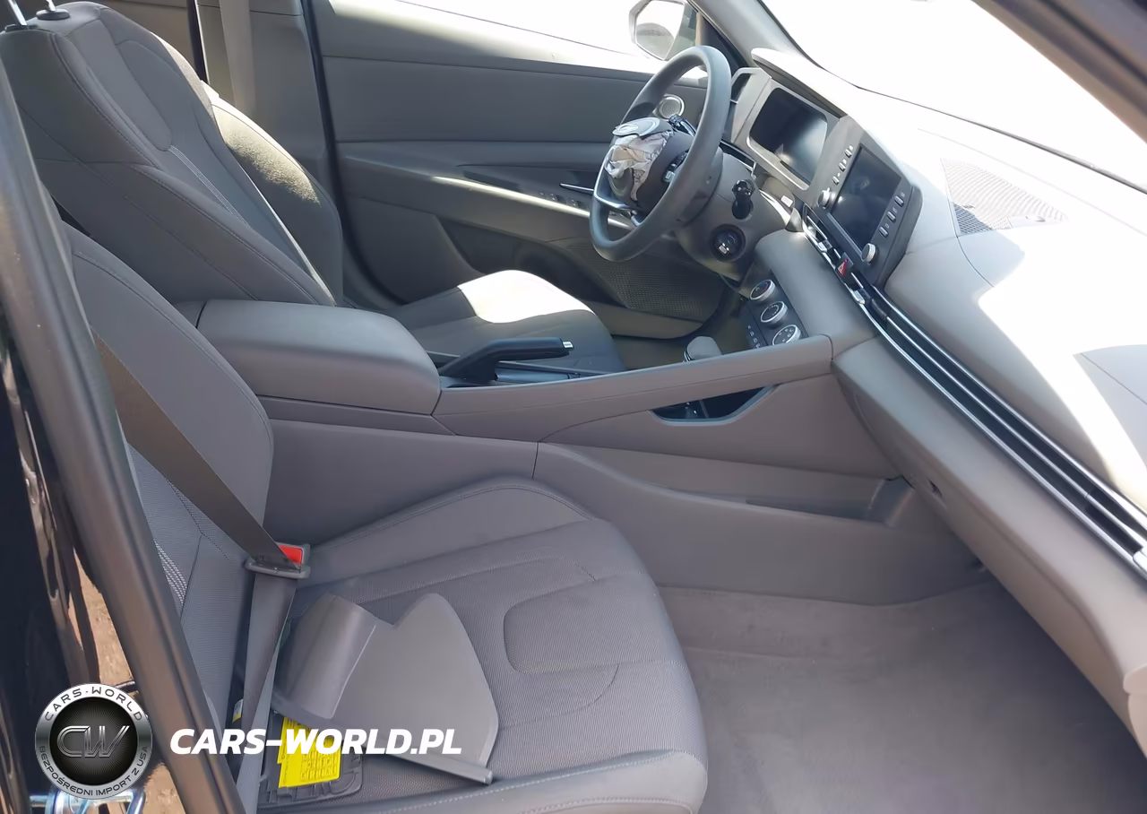 2025 Hyundai Elantra Se VIN:KMHLL4DG4SU938531 - 5