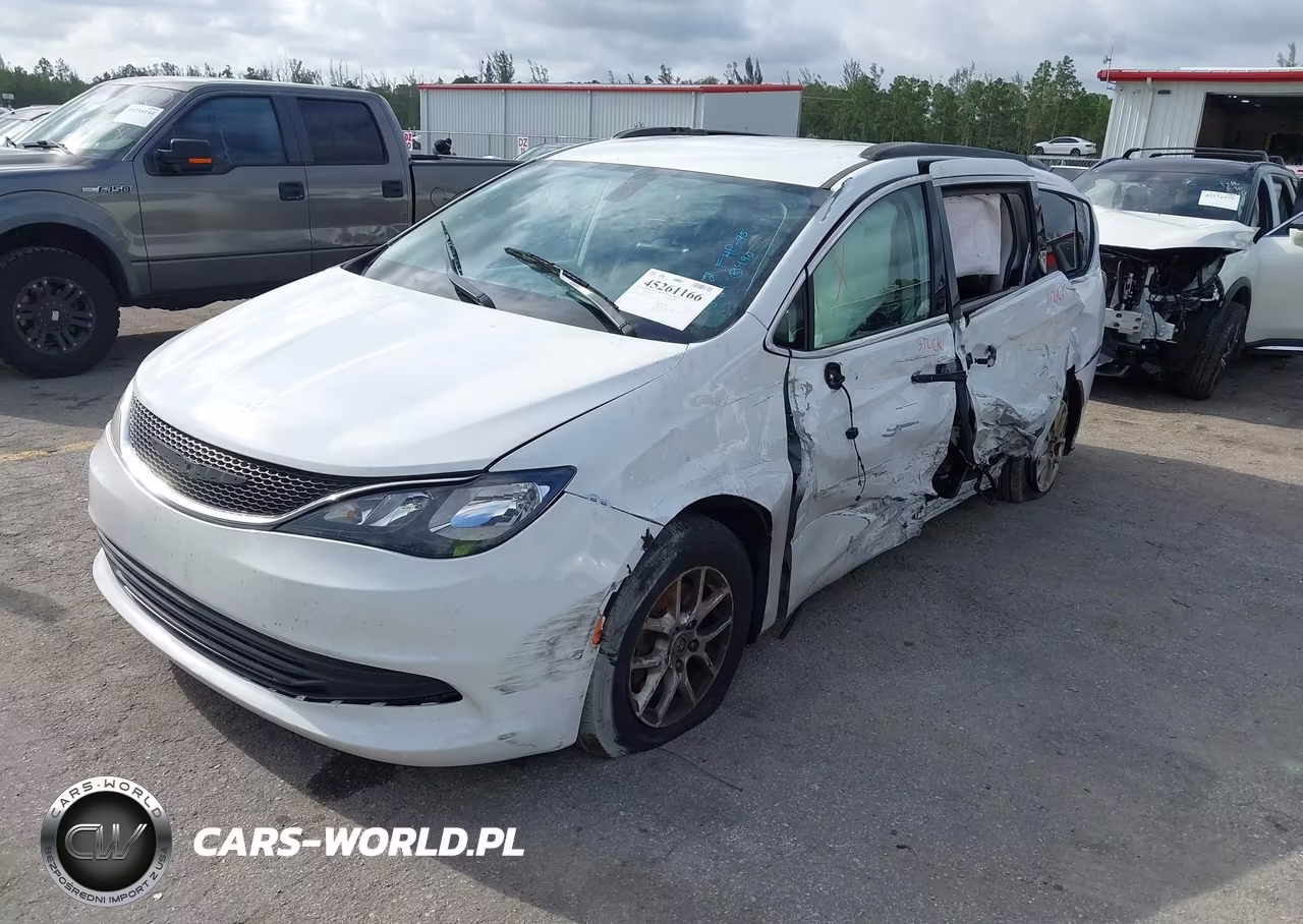2020 Chrysler Voyager Lxi VIN:2C4RC1DG5LR163362 - 2