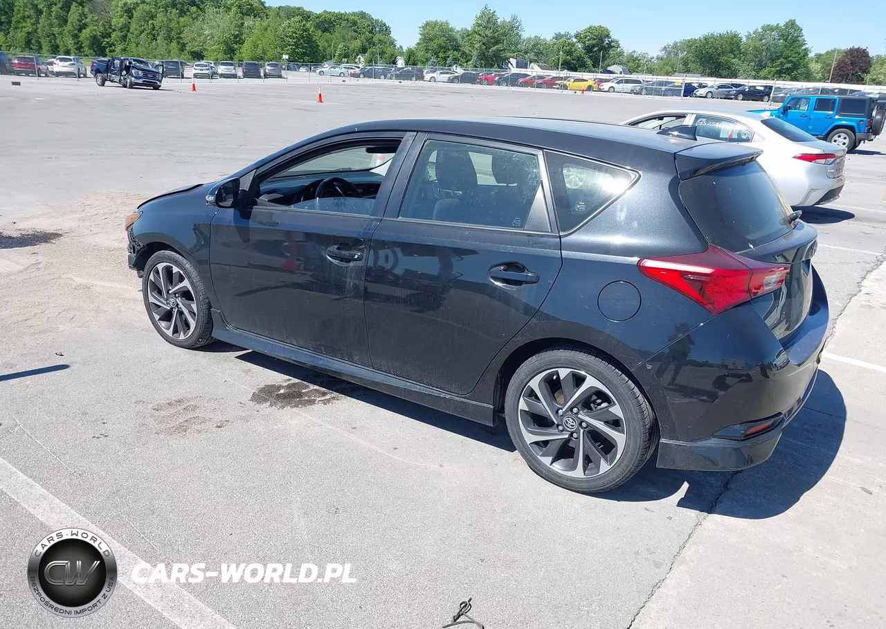 2018 Toyota Corolla Im VIN:JTNKARJE4JJ561832 - 3