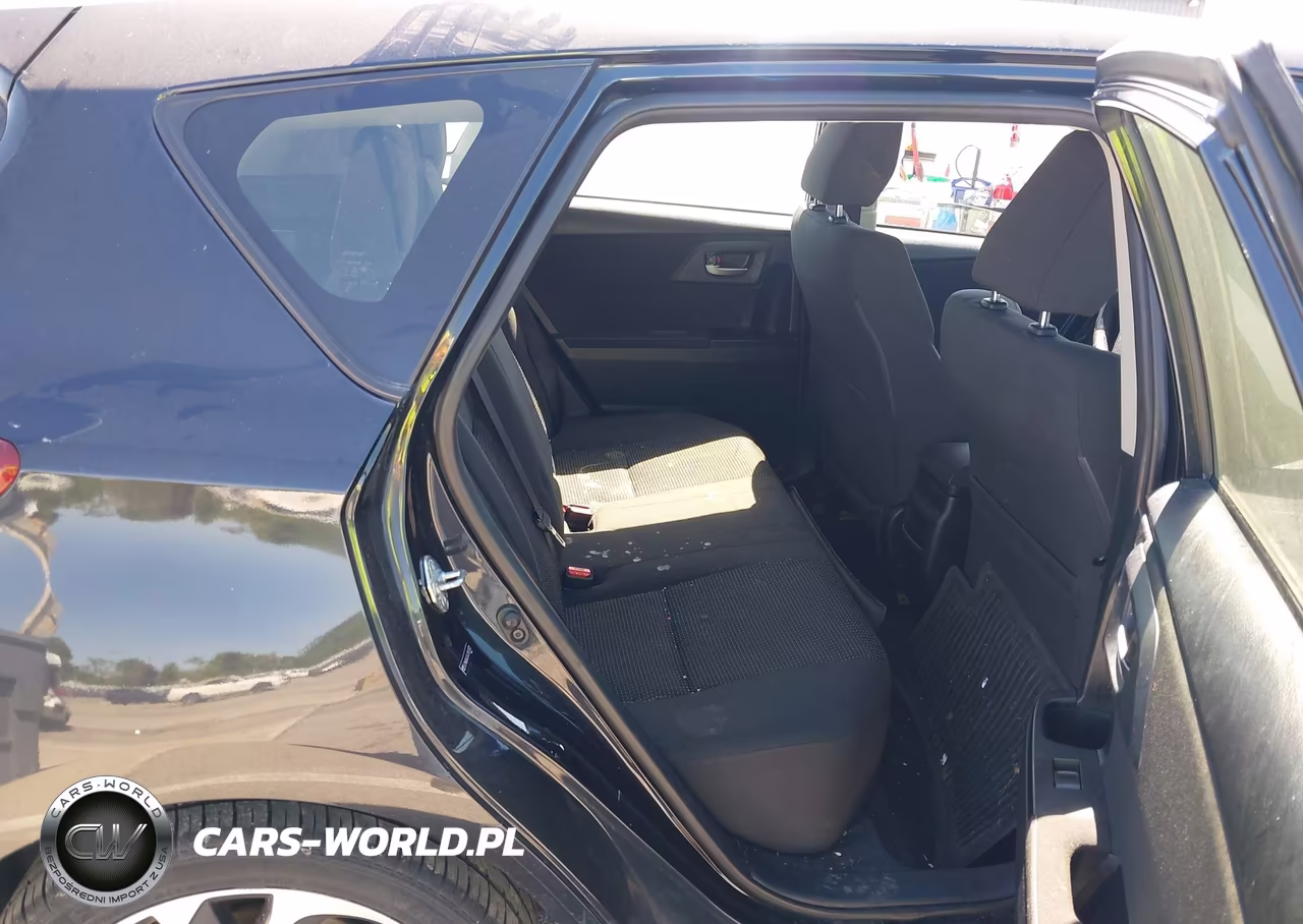 2018 Toyota Corolla Im VIN:JTNKARJE4JJ561832 - 8