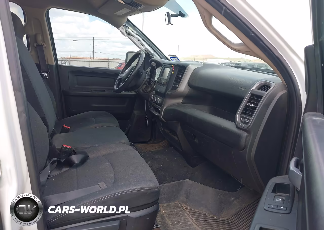 2019 Ram 2500 Tradesman 4X4 6'4 Box VIN:3C6UR5CL0KG616281 - 5