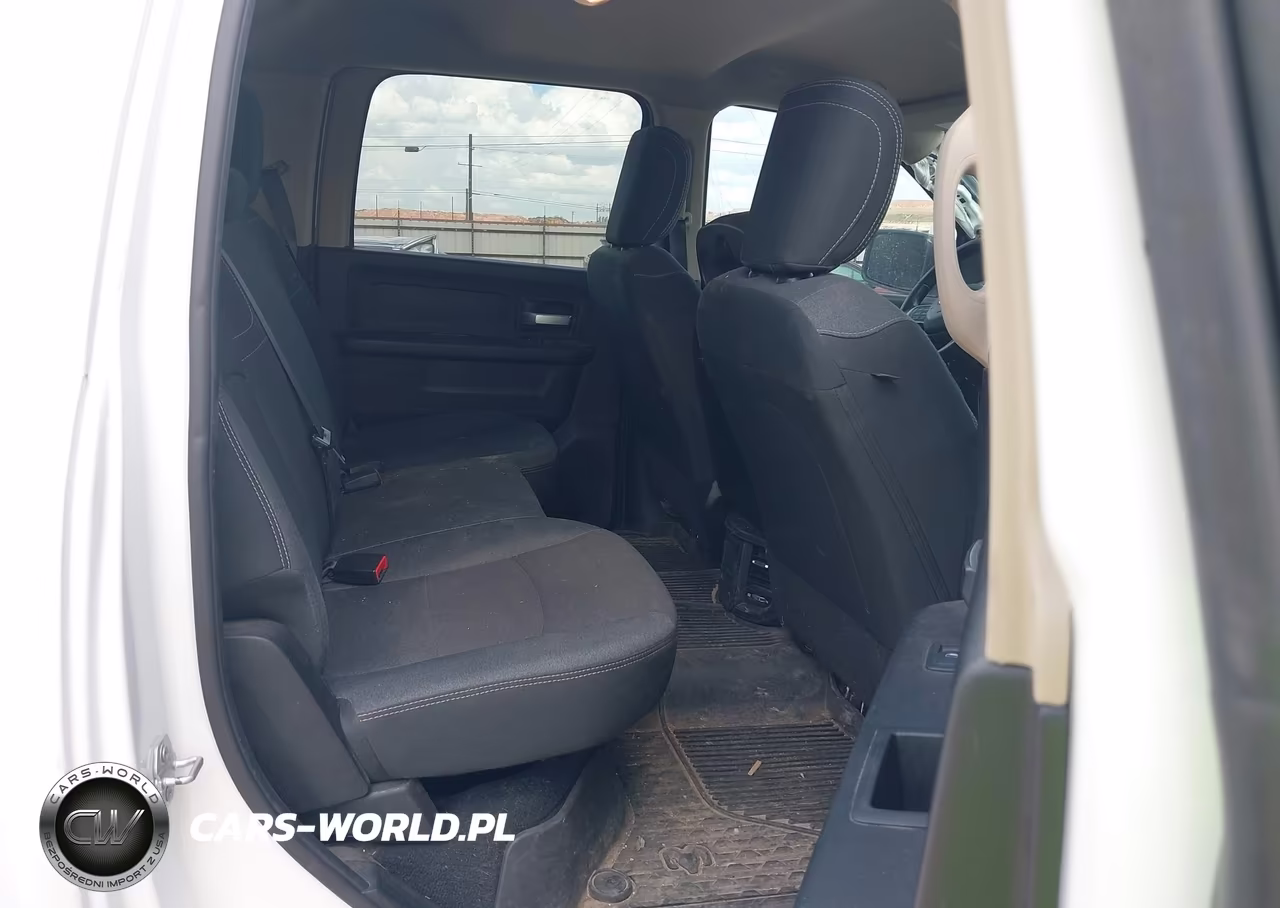2019 Ram 2500 Tradesman 4X4 6'4 Box VIN:3C6UR5CL0KG616281 - 8